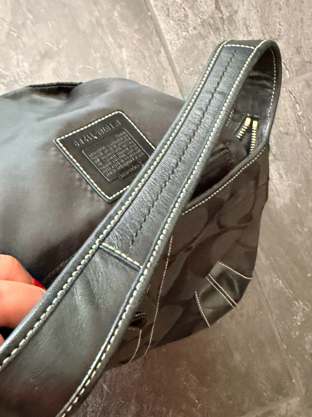 Coach Vintage Women's Shoulder Bag